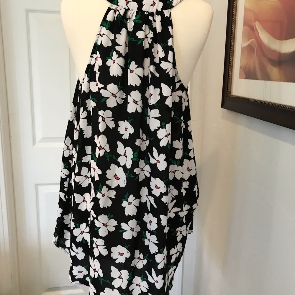 Torrid Tank - Picture 4 of 5